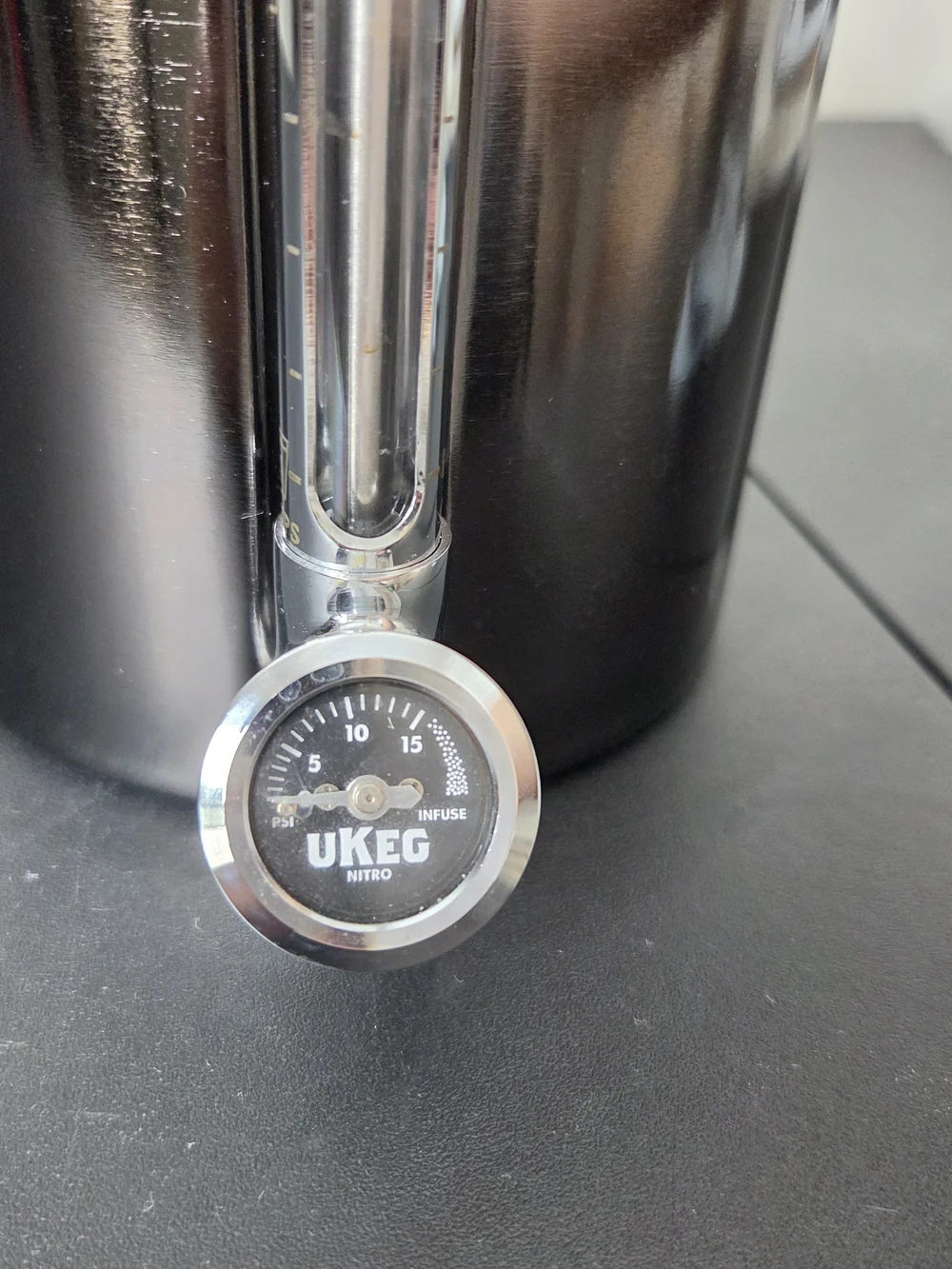 Growlerwerks Pressurized Ukeg Nitro Cold Brew Coffee Maker Stainless Steel